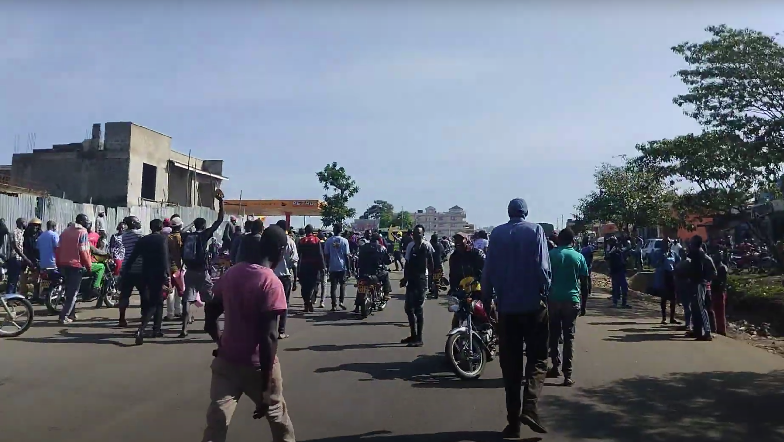 Migori County residents holding demonstrations against government. PHOTO/SCREENGRAB